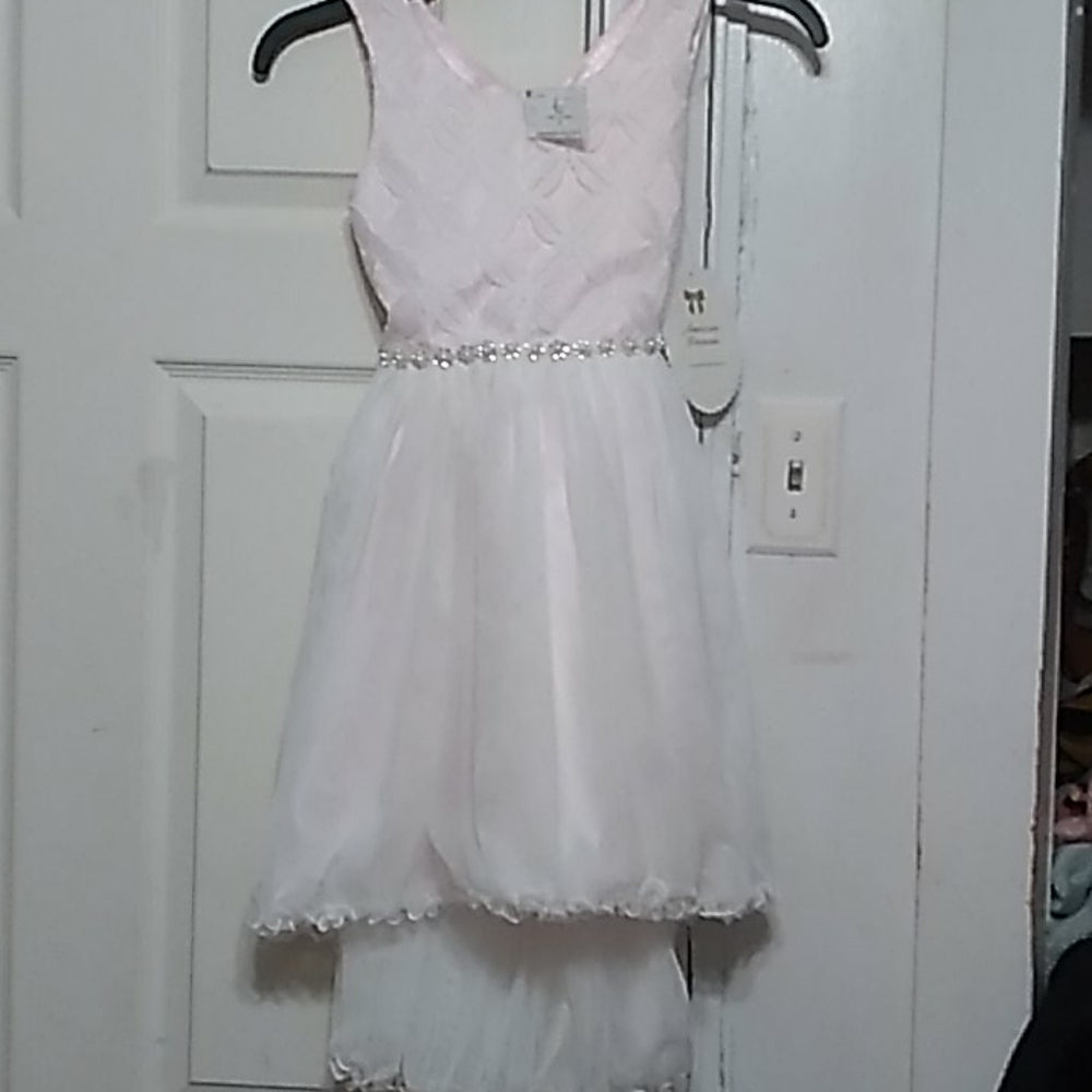 Girls dress